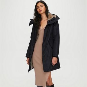 Aritzia Midnight Puffer Jacket with Warm Beige Lining
